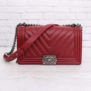 Chanel Boy Bag V Stitch Red Calfskin Leather Shoulder Bag Handbag Purse A4736